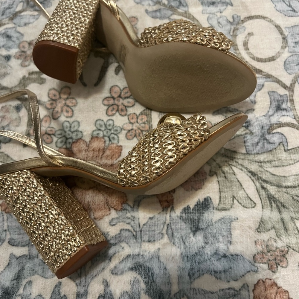 Steve Madden Cheyla Metallic Gold Braided Bow Block Heels - Picture 5 of 8